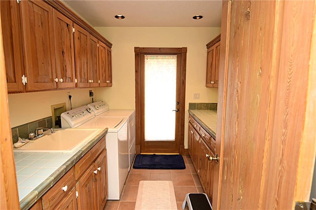 541 Southwest Timber Trail Stuart, FL 34997 - Photo 24 of 36 Gallery Image 24