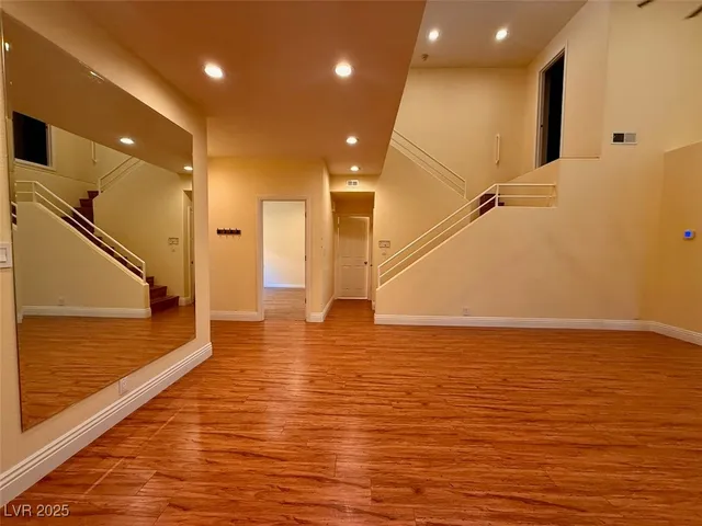 $2,600 | 4969 Jeremy Drive, Las Vegas, NV 89113