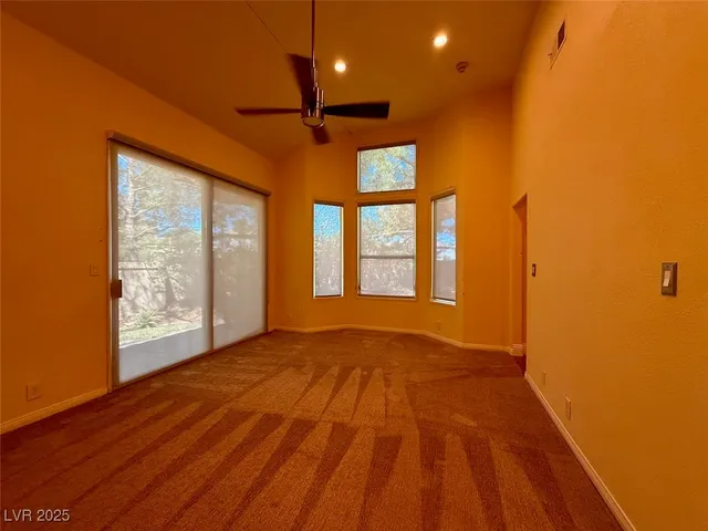 $2,600 | 4969 Jeremy Drive, Las Vegas, NV 89113