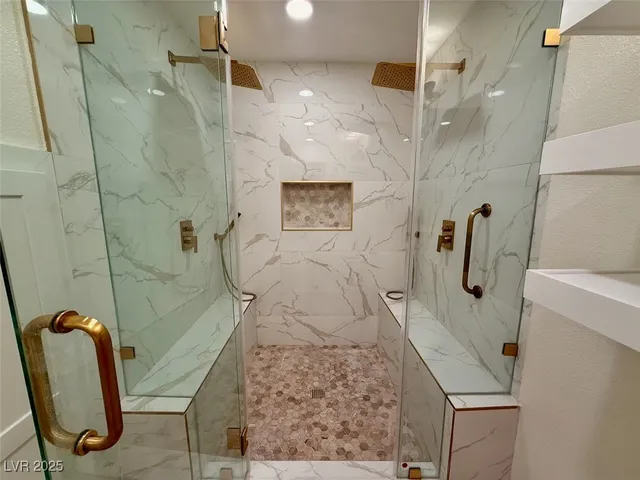 $2,600 | 4969 Jeremy Drive, Las Vegas, NV 89113