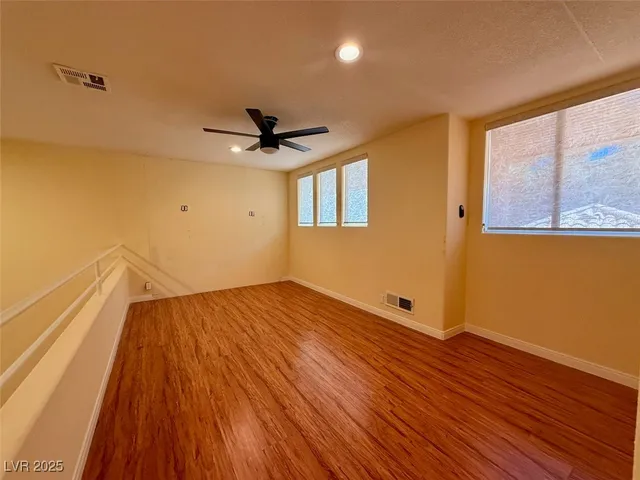 $2,600 | 4969 Jeremy Drive, Las Vegas, NV 89113