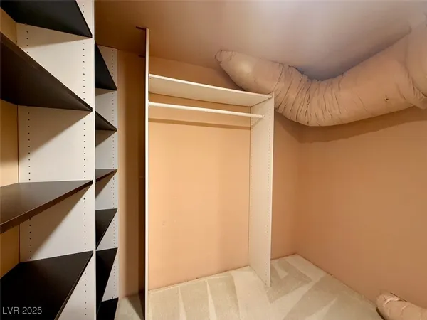 $2,600 | 4969 Jeremy Drive, Las Vegas, NV 89113