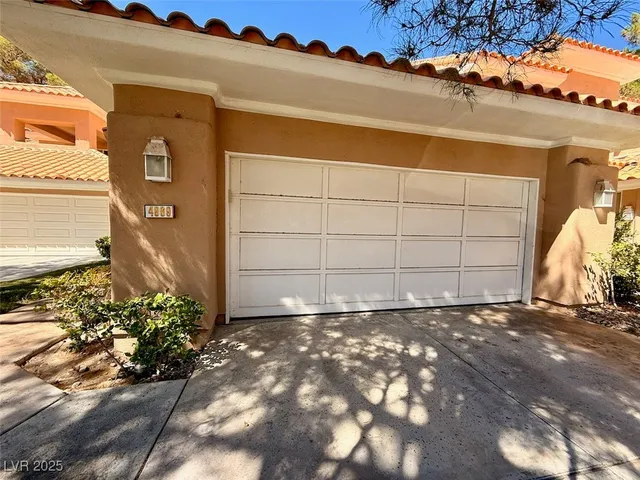 $2,600 | 4969 Jeremy Drive, Las Vegas, NV 89113