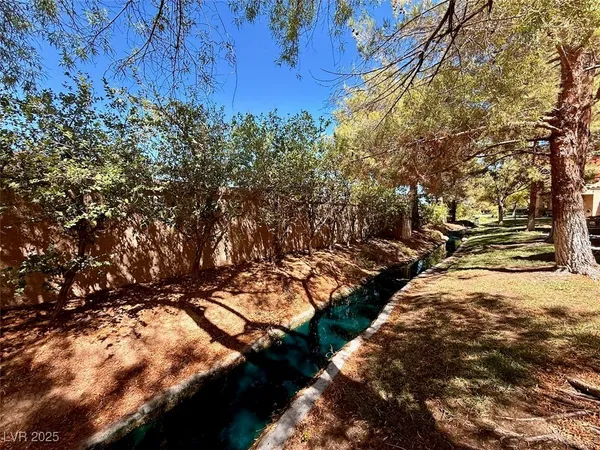 $2,600 | 4969 Jeremy Drive, Las Vegas, NV 89113