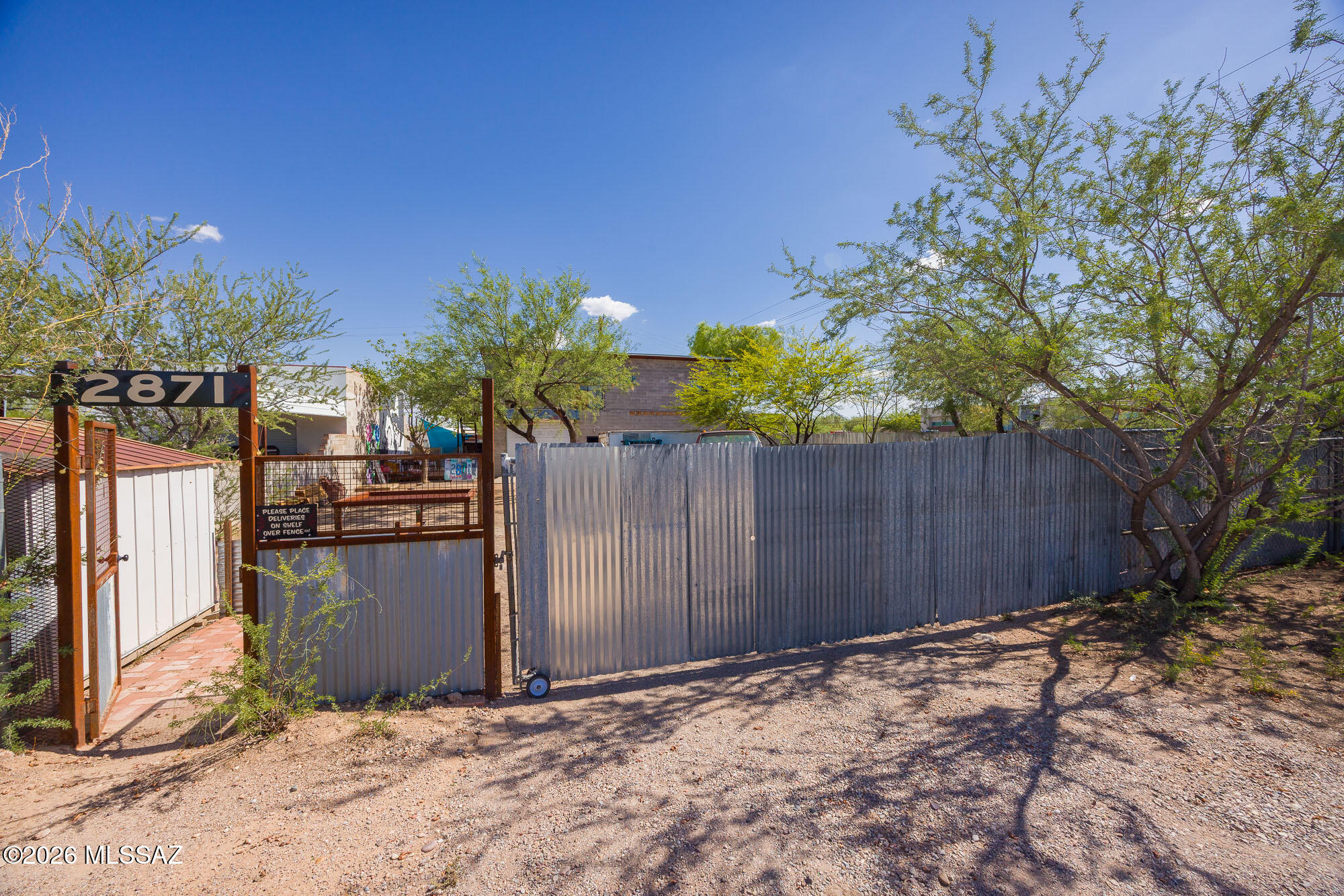 2871 West Alvaro Road Tucson, AZ 85746 - Photo 28 of 34 2871-alvaro_mls-26