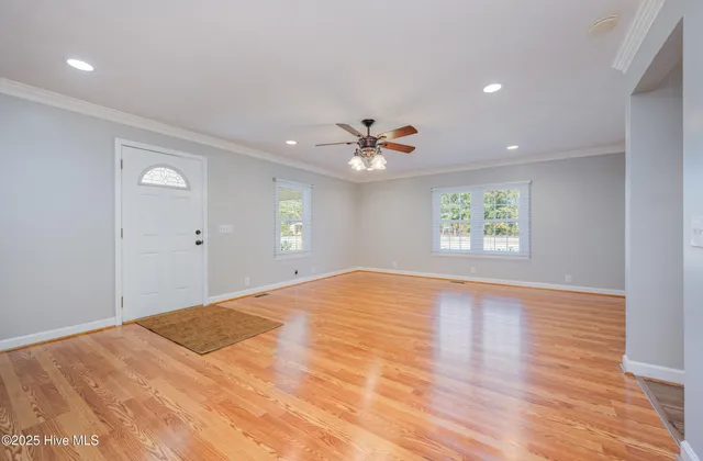 $265,000 | 7825 Snow Hill Drive, Roseboro, NC 28382