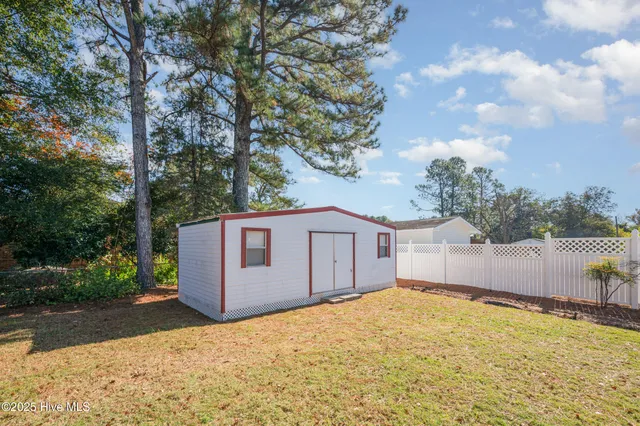 $265,000 | 7825 Snow Hill Drive, Roseboro, NC 28382