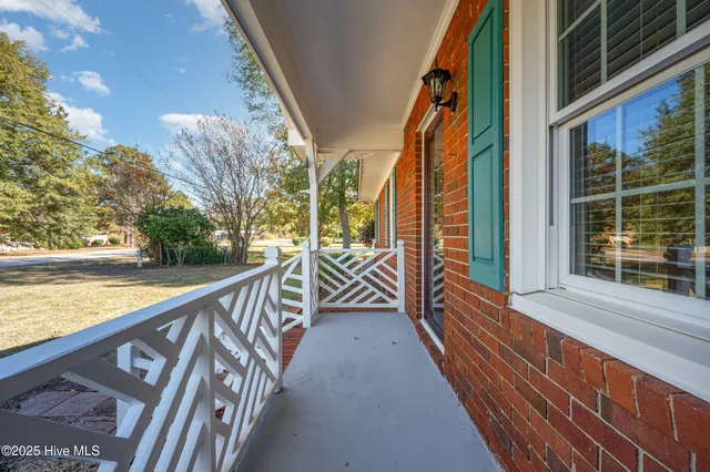 $265,000 | 7825 Snow Hill Drive, Roseboro, NC 28382