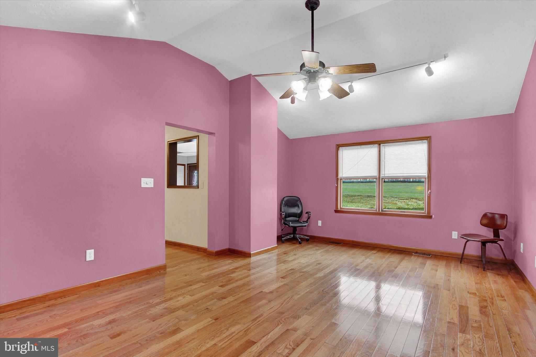 445 Burkholder Road Red Lion, PA 17356 - Photo 7 of 31 Gallery Image 7