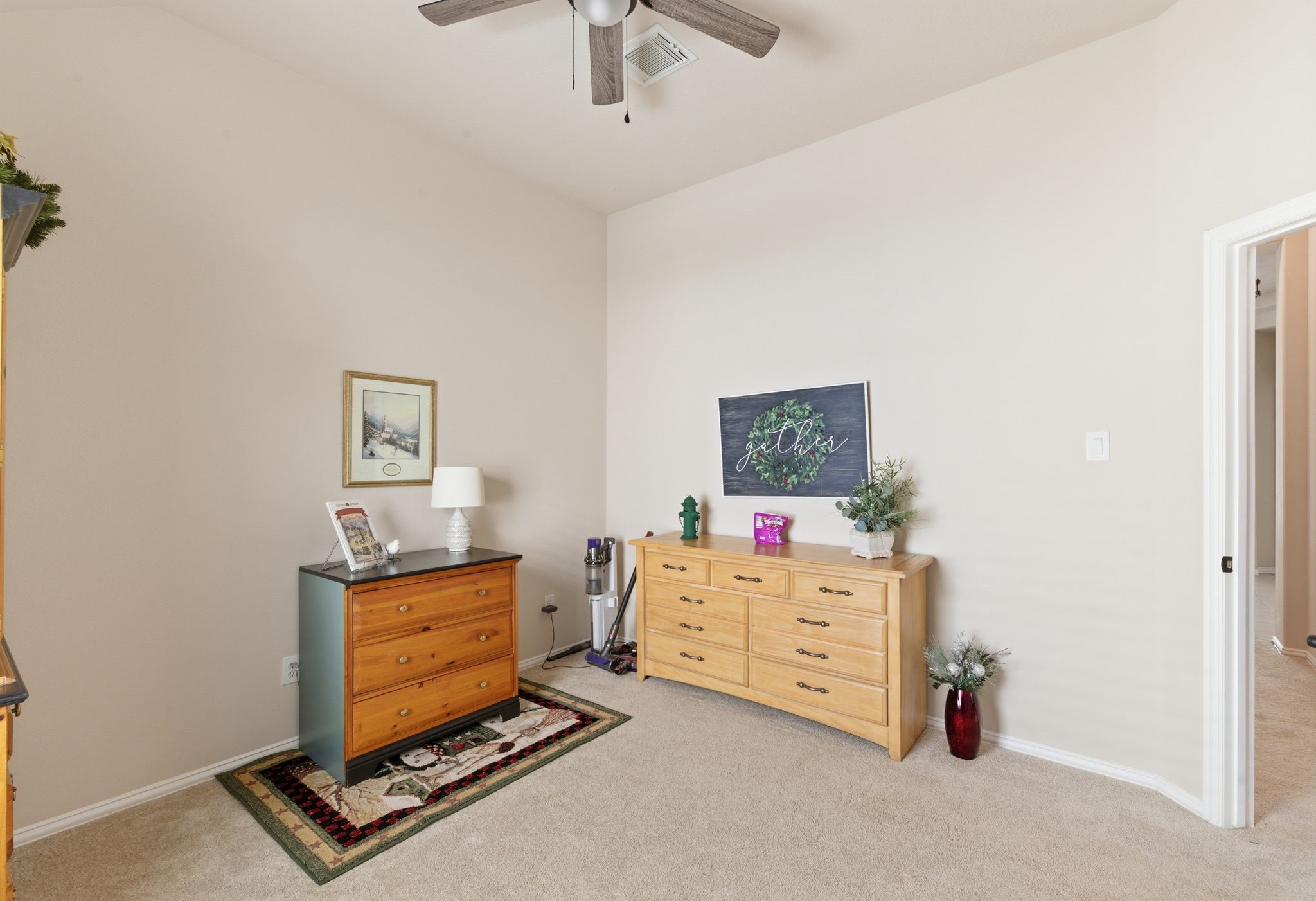 29814 Legends Pass Lane Spring, TX 77386 - Photo 39 of 46 a living room with furniture