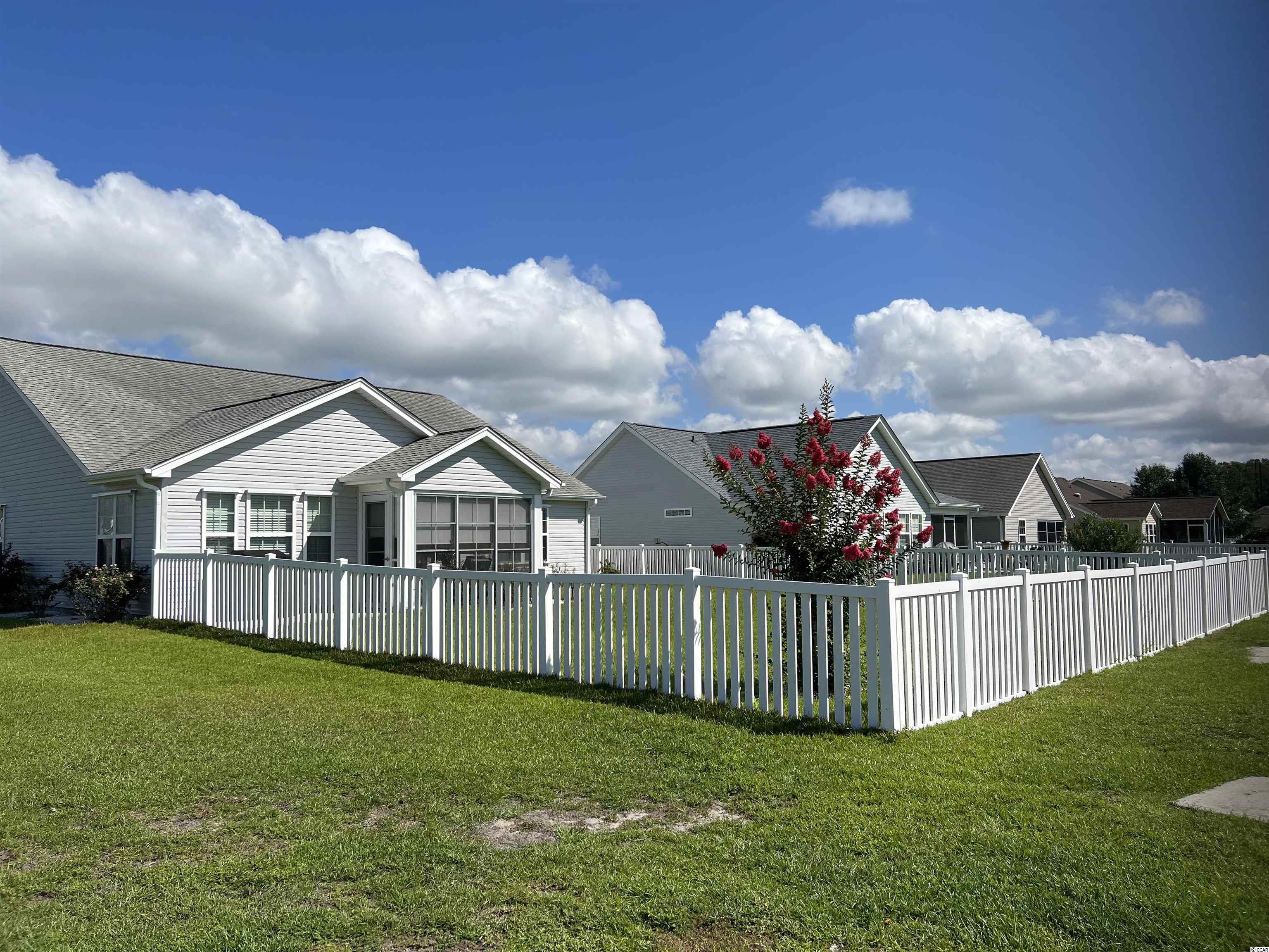 200 Four Leaf Lane Murrells Inlet, SC 29576 - Photo 3 of 40 Gallery Image 3