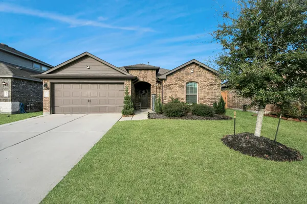 $334,990 | 15303 Stulan Burn Drive, Humble, TX 77346
