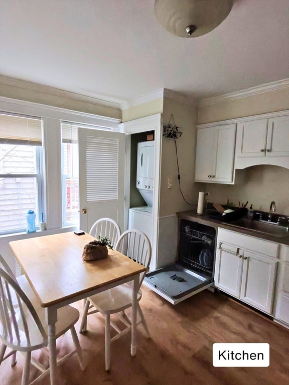 26 Bolton Street, Unit 2R Somerville, MA 02143 - Photo 2 of 18