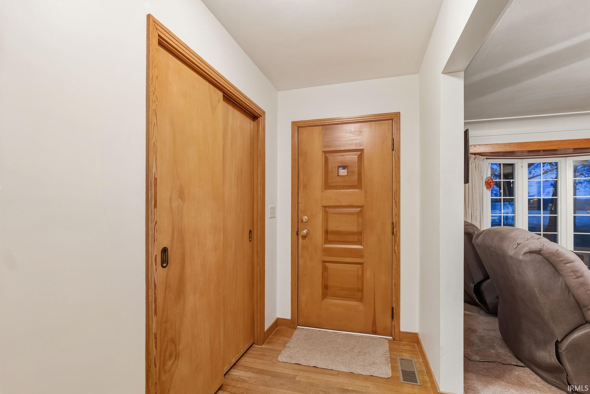 7914 Rothman Road Fort Wayne, IN 46835 - Photo 5 of 33