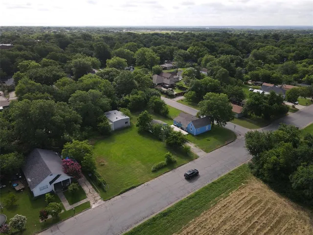 $280,000 | 603 East Thomas Street, Sherman, TX 75090