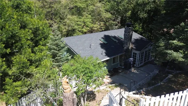 $389,000 | 1076 Calanda Drive, Crestline, CA 92325