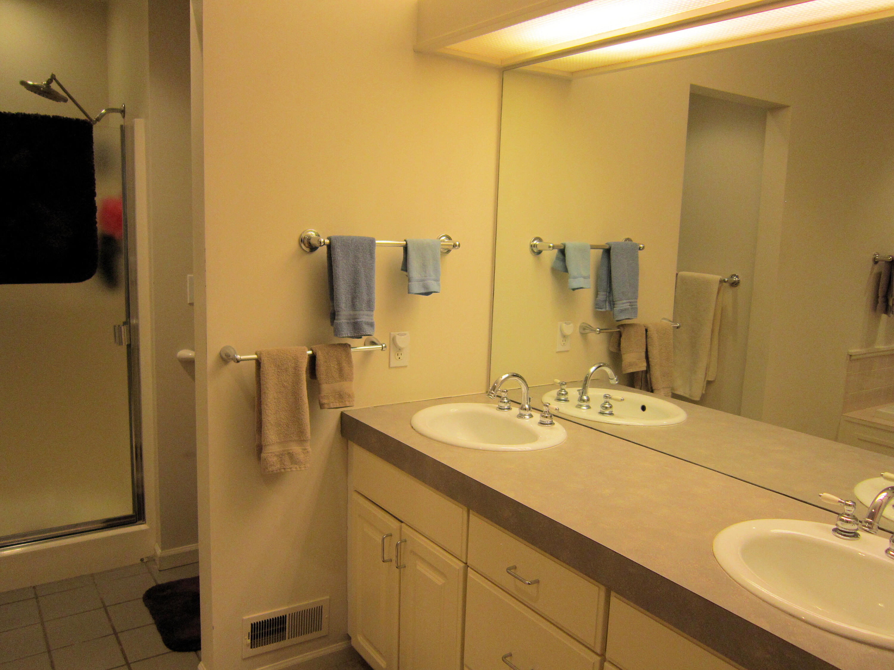 2988 Ridgeview Muskegon, MI 49445 - Photo 16 of 31 17