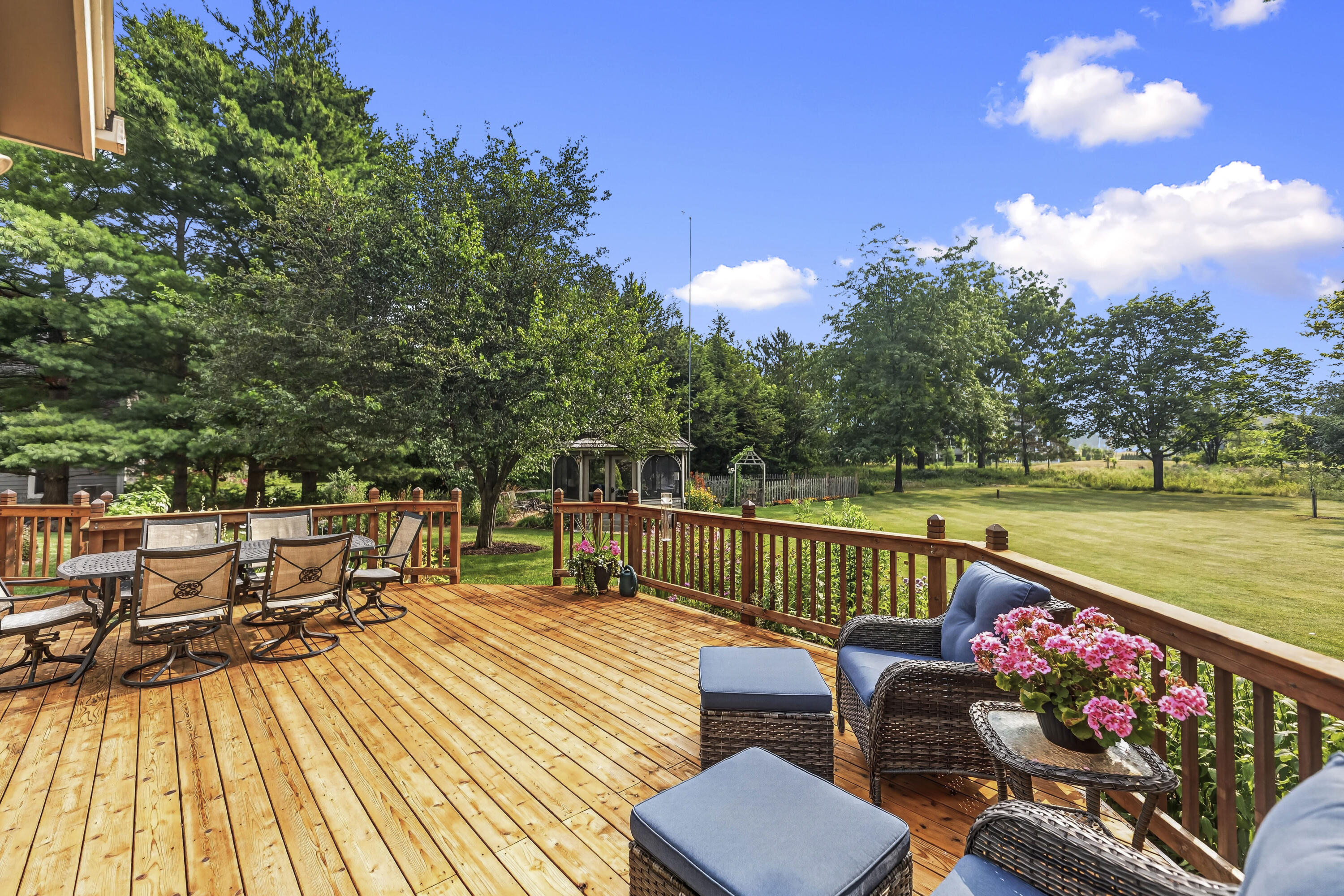 103 Birch Road Delafield, WI 53018 - Photo 61 of 72 EN2A3109