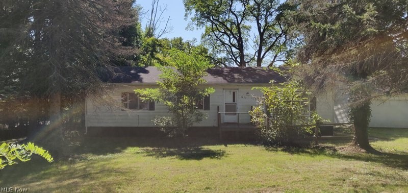 5870 Knapp Road Ravenna, OH 44266 - Photo 1 of 12