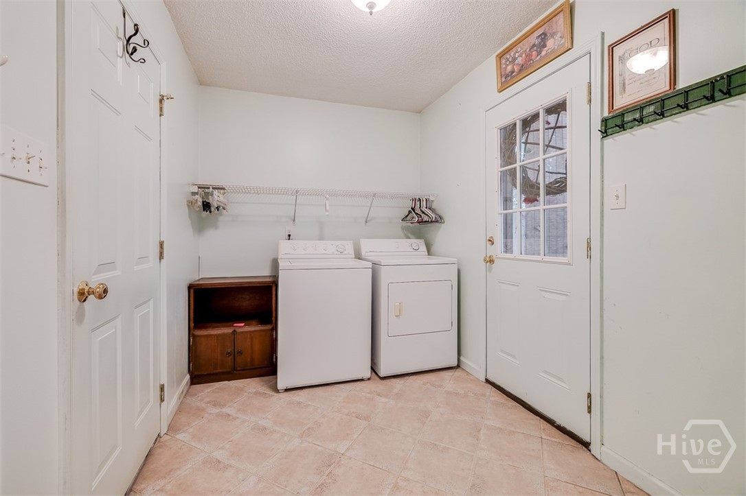 2 Ole Oak Road Savannah, GA 31410 - Photo 17 of 43 Gallery Image 17