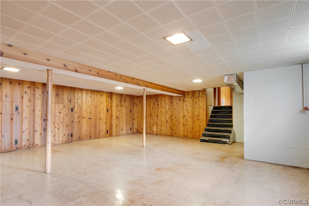 8946 Cherokee Road Richmond, VA 23235 - Photo 26 of 30 a view of an empty room with stairs