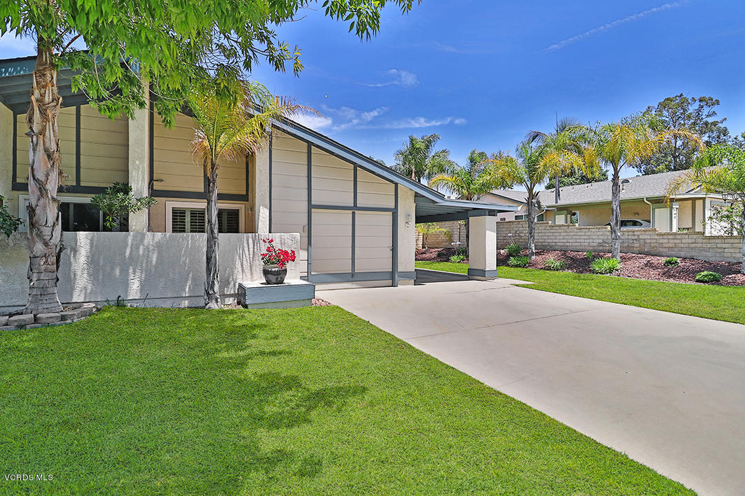5031 Alta Colina Road Camarillo, CA 93012 - Photo 2 of 35 aFront and Entry3