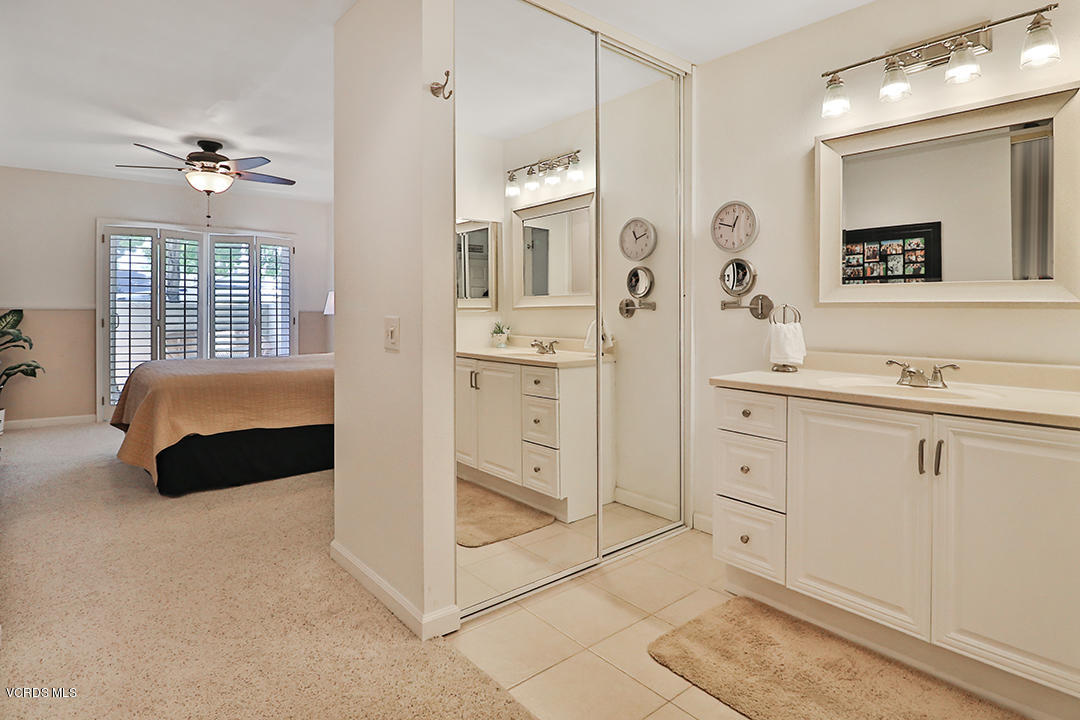5031 Alta Colina Road Camarillo, CA 93012 - Photo 23 of 35 hMaster Suite1