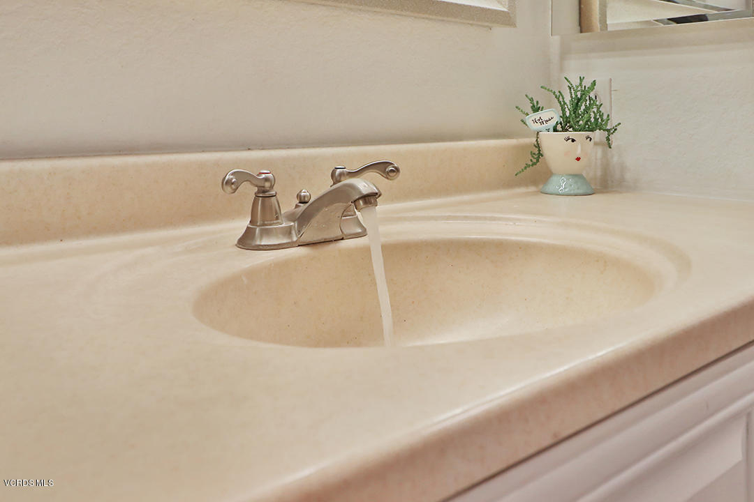5031 Alta Colina Road Camarillo, CA 93012 - Photo 25 of 35 hMaster Suite3