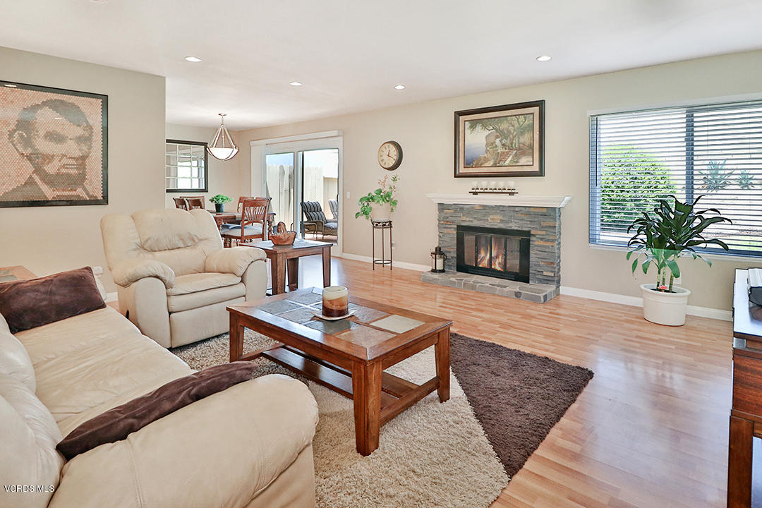 5031 Alta Colina Road Camarillo, CA 93012 - Photo 6 of 35 bLiving1