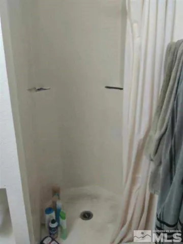 $389,000 | 126 E Street, Hawthorne, NV 89415