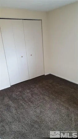 $389,000 | 126 E Street, Hawthorne, NV 89415