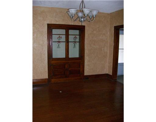 2011 Larch Street Springfield, OH 45503 - Photo 4 of 5