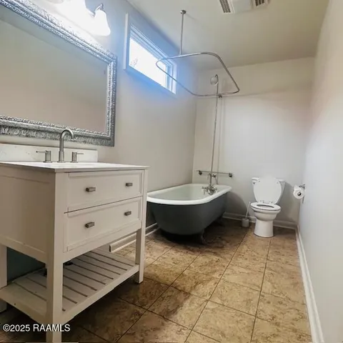 $199,500 | 102 North Cunningham Street, Rayne, LA 70578