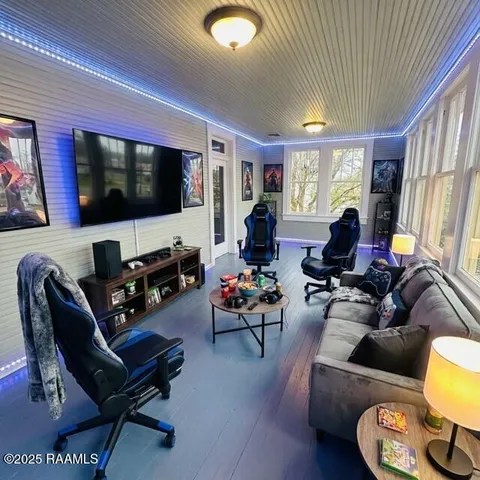 $199,500 | 102 North Cunningham Street, Rayne, LA 70578