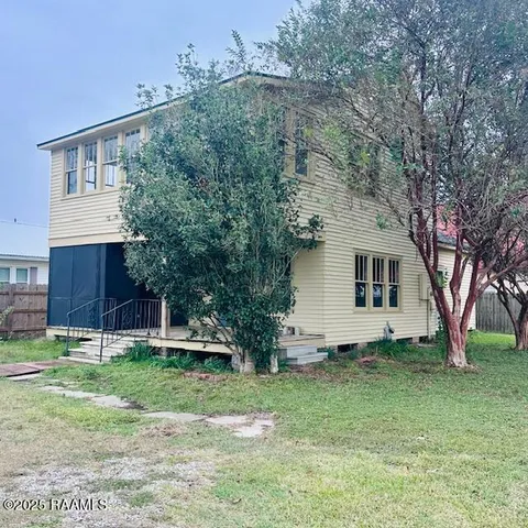 $199,500 | 102 North Cunningham Street, Rayne, LA 70578