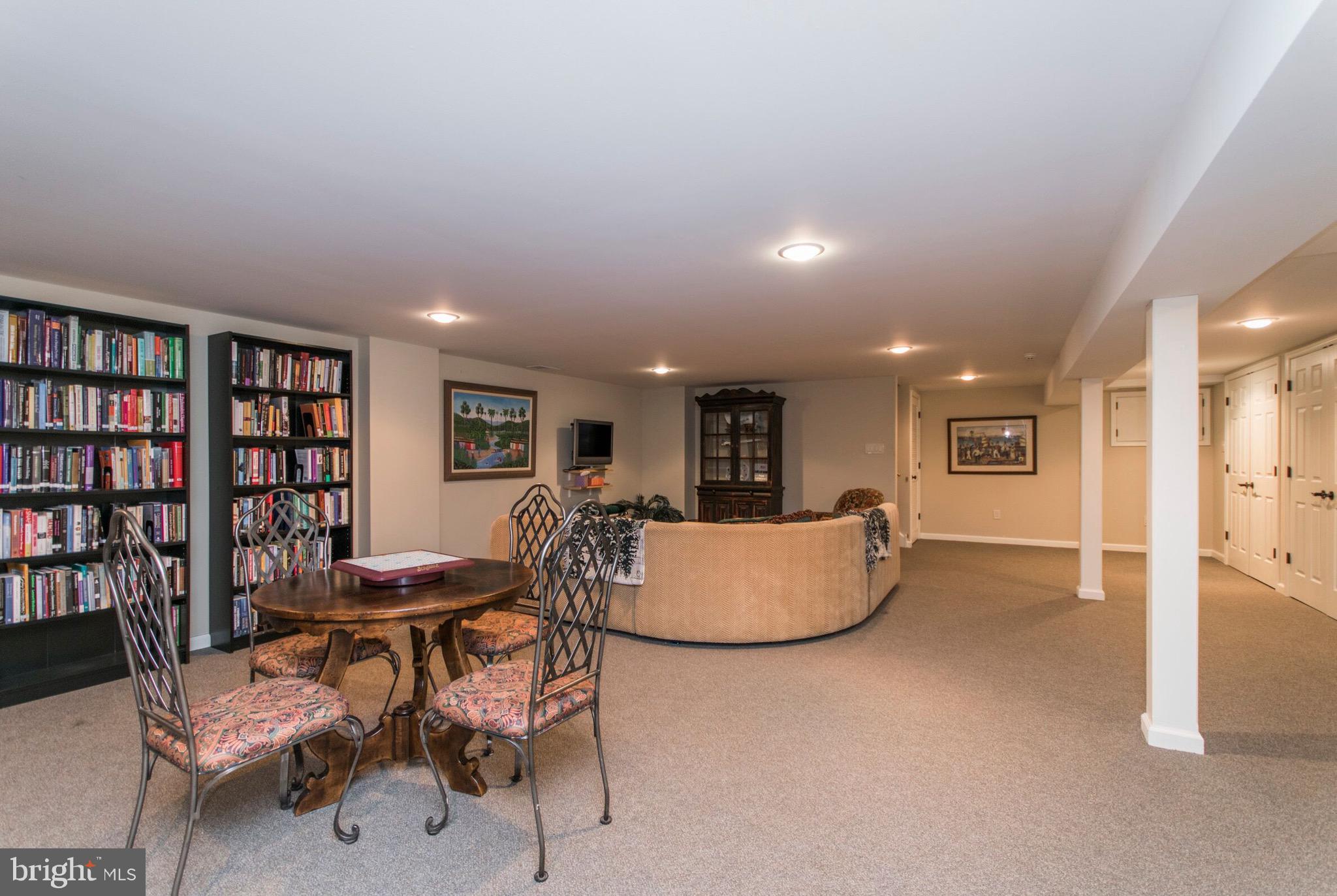 1045 Susquehanna Road Rydal, PA 19046 - Photo 35 of 42