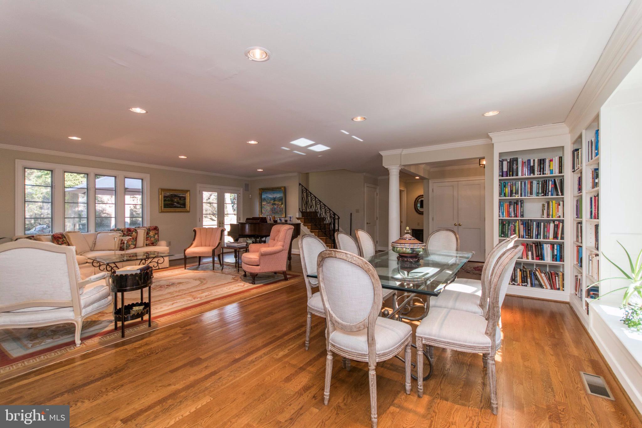 1045 Susquehanna Road Rydal, PA 19046 - Photo 8 of 42