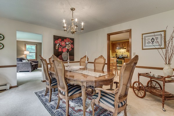 387 Liberty Square Road Boxborough, MA 01719 - Photo 8 of 27 Gallery Image 8