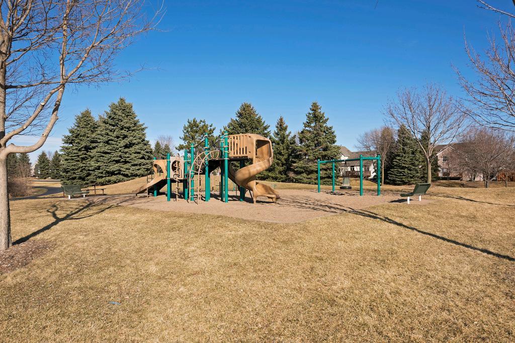8614 Corcoran Path Inver Grove Heights, MN 55076 - Photo 22 of 23 Gallery Image 22