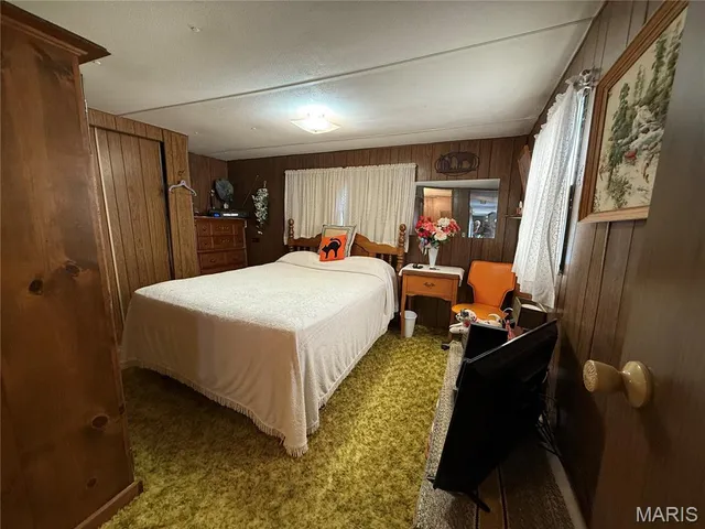 $325,000 | 751 Torrens Street, Tilden, IL 62292