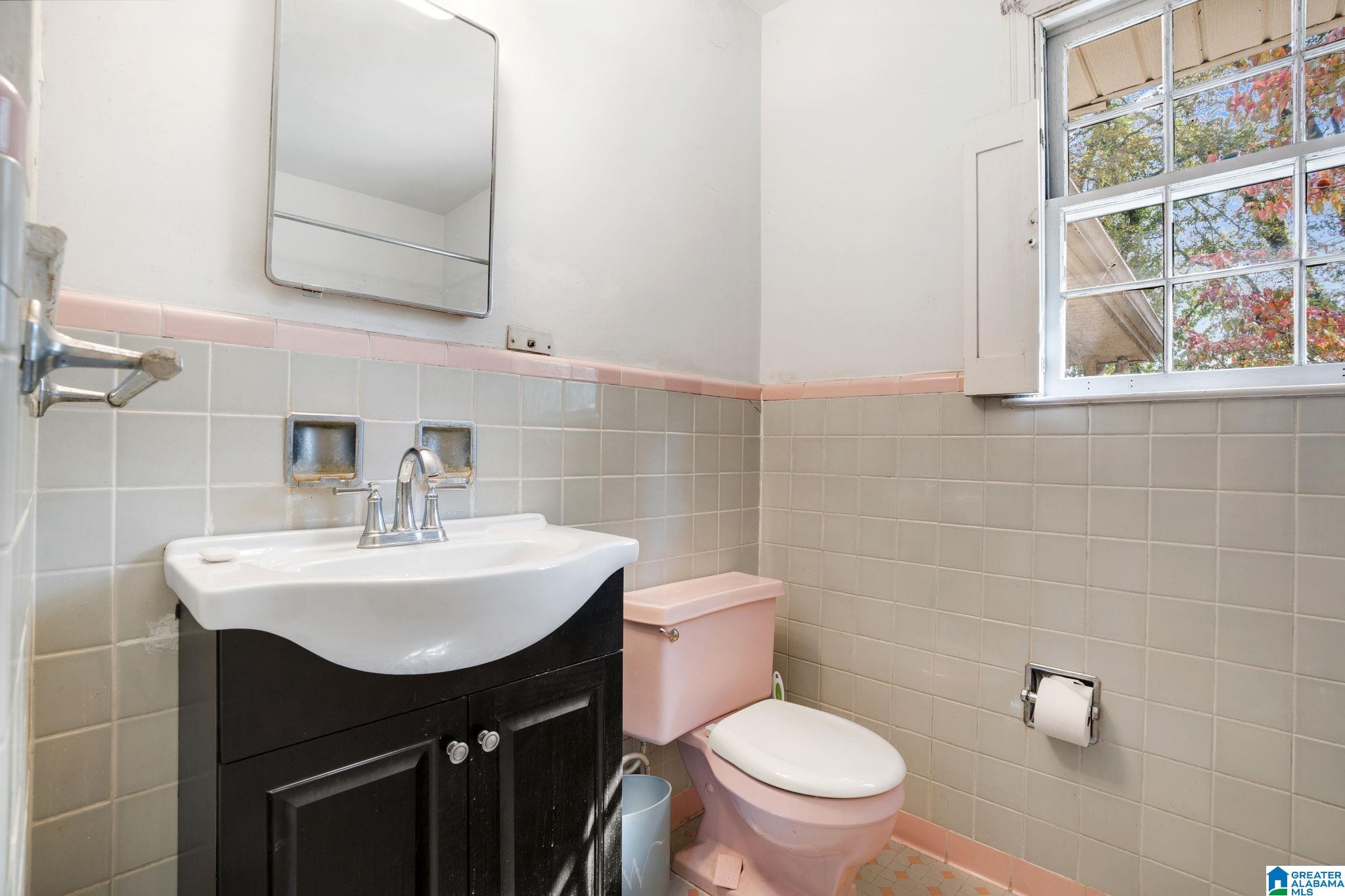 2815 Carlisle Road Birmingham, AL 35213 - Photo 14 of 29