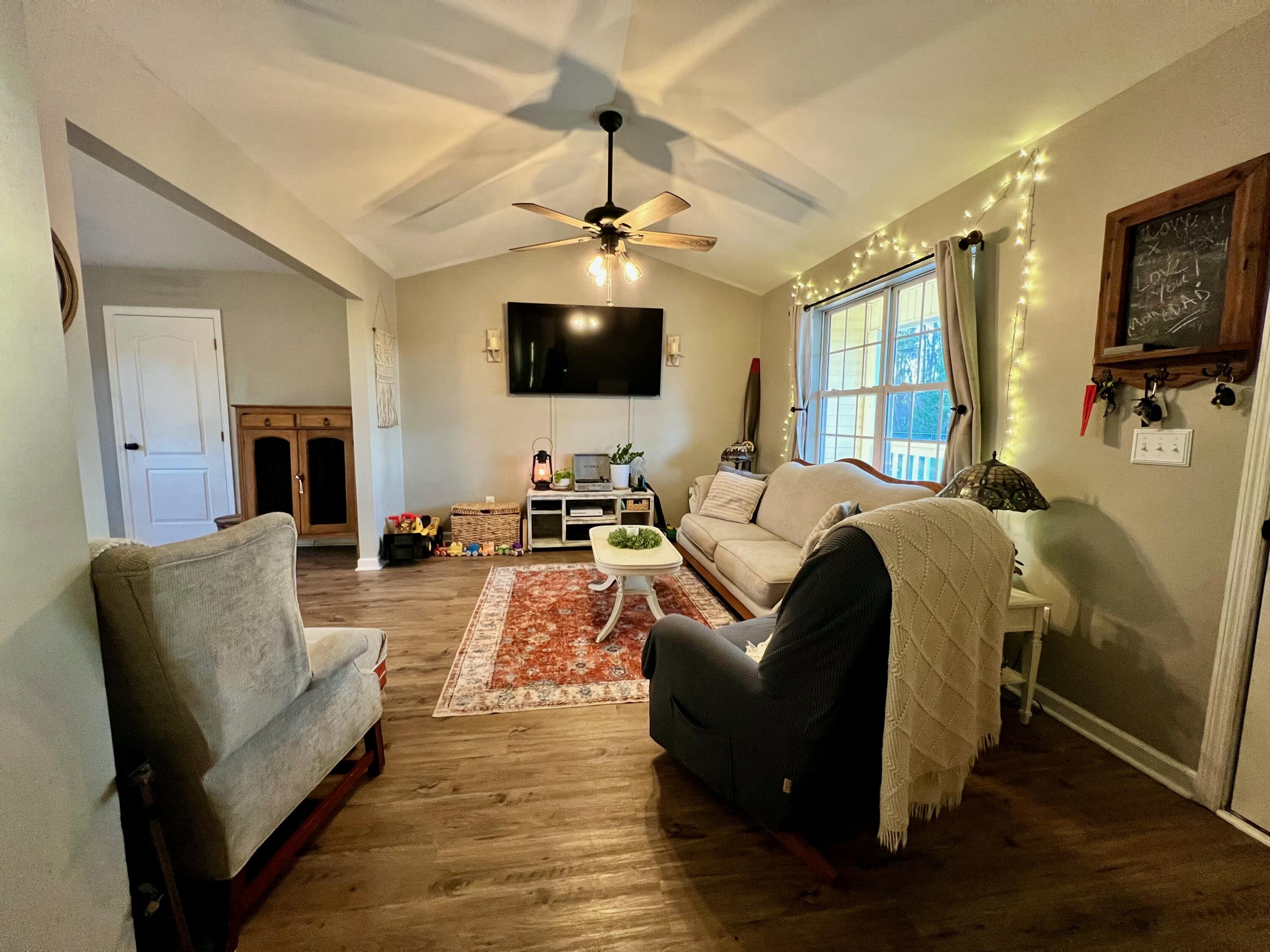1911 Southeast Hunt Road Cleveland, TN 37323 - Photo 4 of 38 tempImageVwjpbQ