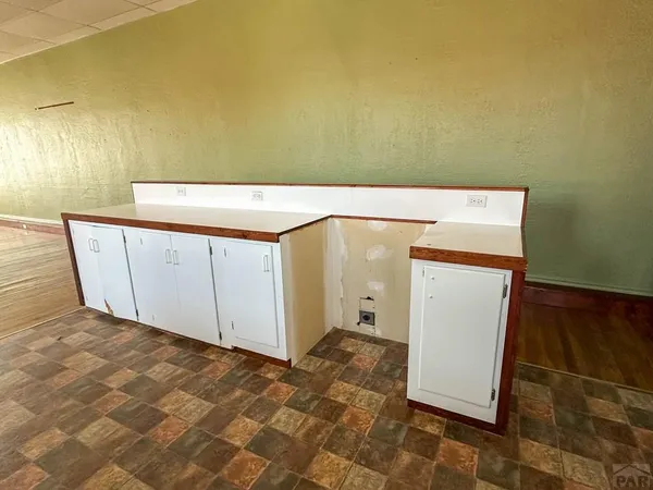 $110,000 | 200 South Main Street, Holly, CO 81047