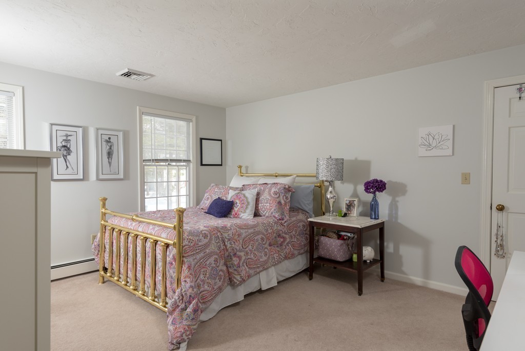 11 Pheasanthill Road Norfolk, MA 02056 - Photo 21 of 29 Gallery Image 21