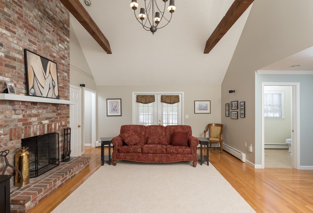 11 Pheasanthill Road Norfolk, MA 02056 - Photo 5 of 29 Gallery Image 5