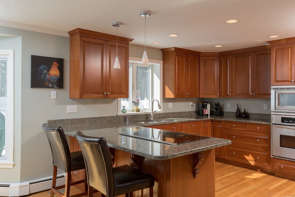 11 Pheasanthill Road Norfolk, MA 02056 - Photo 7 of 29 Gallery Image 7