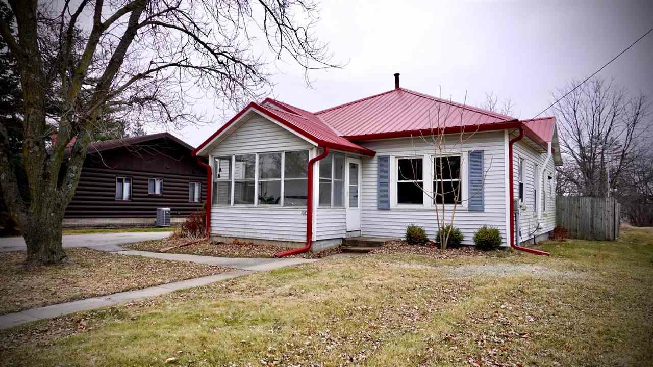 1613 Prairie Du Chien Road Iowa City, IA 52245 - Photo 3 of 32 Gallery Image 3
