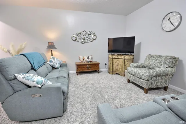 $465,000 | 1289 Bunting Drive, Fort Wayne, IN 46825