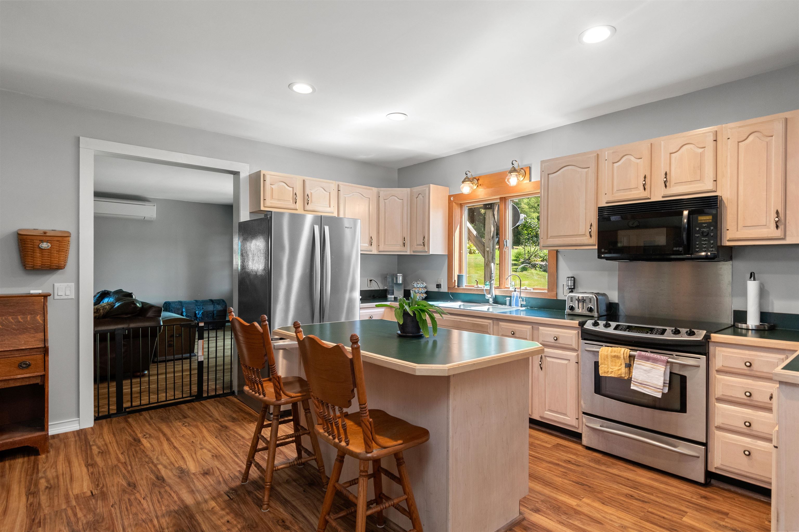 4351 Crown Point Road Bridport, VT 05734 - Photo 13 of 59