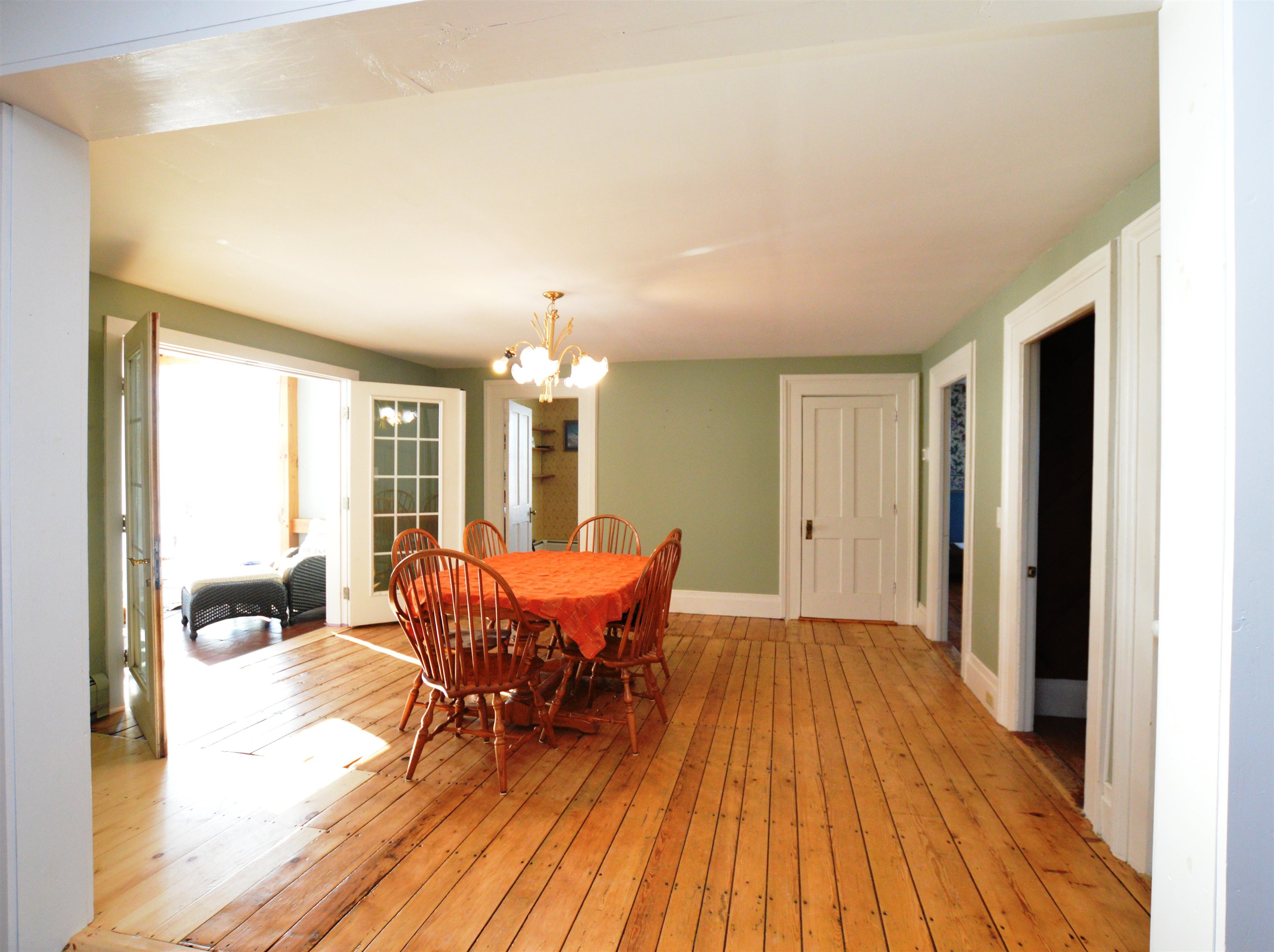 4351 Crown Point Road Bridport, VT 05734 - Photo 17 of 60